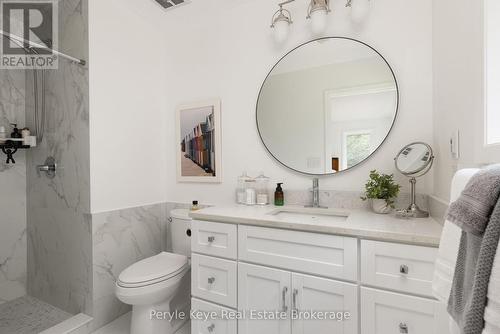 41 South Muskoka Drive, Bracebridge (Macaulay), ON - Indoor Photo Showing Bathroom