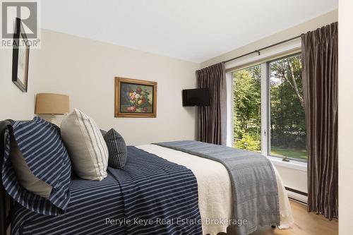 41 South Muskoka Drive, Bracebridge (Macaulay), ON - Indoor Photo Showing Bedroom