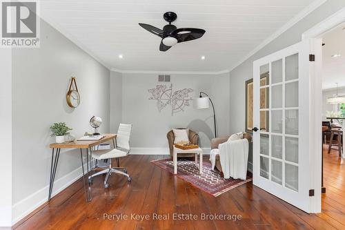 179 Santa'S Village Road, Bracebridge (Monck (Bracebridge)), ON - Indoor Photo Showing Other Room