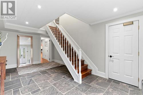 179 Santa'S Village Road, Bracebridge (Monck (Bracebridge)), ON - Indoor Photo Showing Other Room