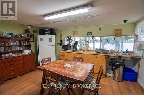 148B Oak Shores Lane, Frontenac (Frontenac South), ON - Indoor