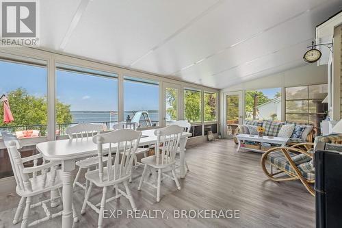 26 Boxen Harbour Lane, Frontenac Islands (Wolfe Island), ON - Indoor Photo Showing Dining Room