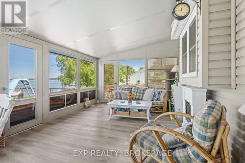 26 Boxen Harbour Lane, Frontenac Islands (Wolfe Island), ON - Indoor