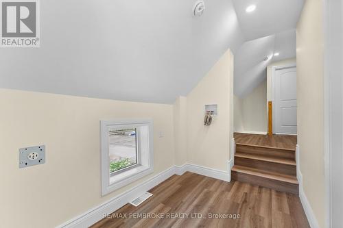 480 Blank Street, Pembroke, ON - Indoor Photo Showing Other Room