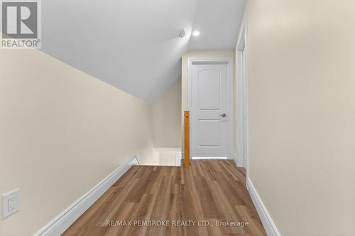 480 Blank Street, Pembroke, ON - Indoor Photo Showing Other Room