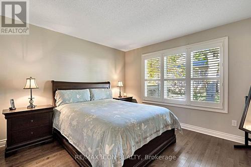 17 - 1151 Riverside Drive, London North (North O), ON - Indoor Photo Showing Bedroom