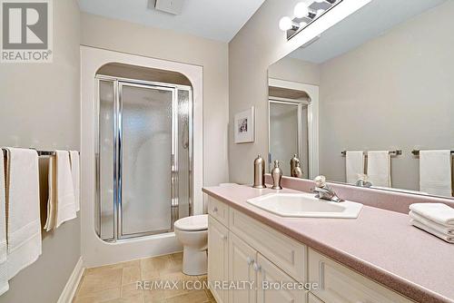 17 - 1151 Riverside Drive, London North (North O), ON - Indoor Photo Showing Bathroom