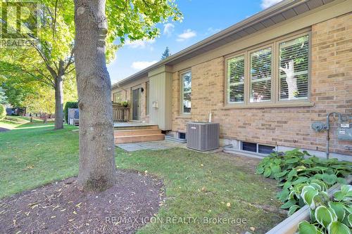 17 - 1151 Riverside Drive, London North (North O), ON - Outdoor