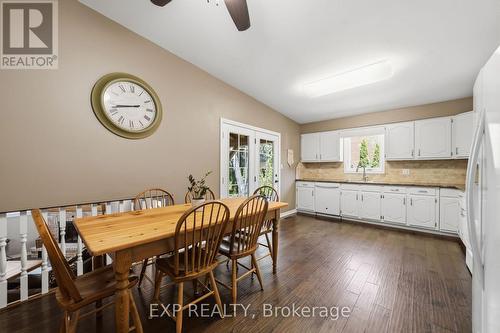 632 Hoover Place, Strathroy-Caradoc (Mount Brydges), ON - Indoor Photo Showing Dining Room