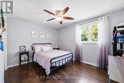 632 Hoover Place, Strathroy-Caradoc (Mount Brydges), ON - Indoor Photo Showing Bedroom