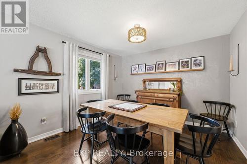 632 Hoover Place, Strathroy-Caradoc (Mount Brydges), ON - Indoor Photo Showing Dining Room