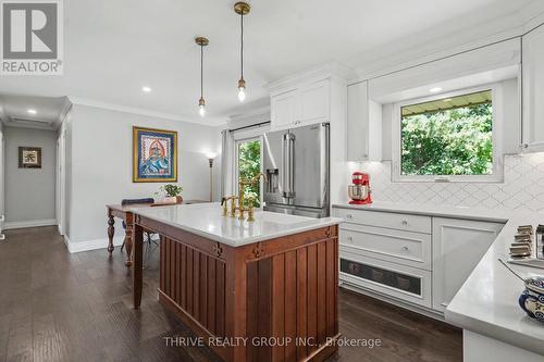 665 Kildare Road, London North (North P), ON - Indoor Photo Showing Kitchen With Upgraded Kitchen