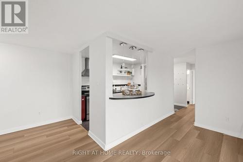 503 - 1025 Richmond Road, Ottawa, ON - Indoor Photo Showing Other Room
