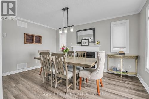 340 Livingstone Street W, Barrie, ON - Indoor Photo Showing Dining Room