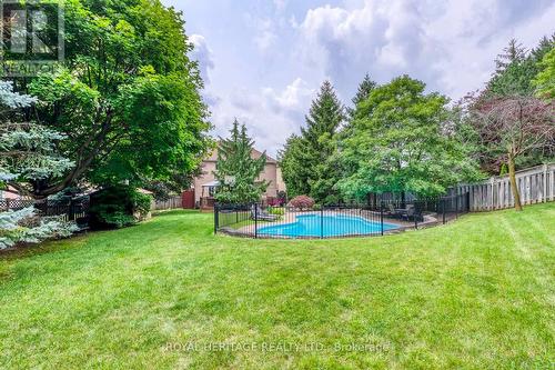1451 Ravensmoor Crescent, Mississauga, ON - Outdoor With In Ground Pool With Backyard