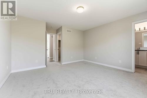 706 Expansion Road, Ottawa, ON - Indoor Photo Showing Other Room