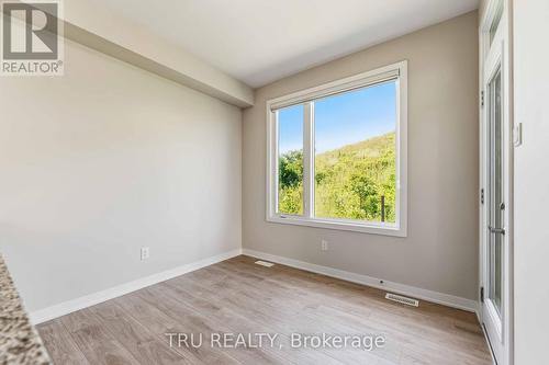 706 Expansion Road, Ottawa, ON - Indoor Photo Showing Other Room