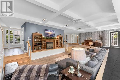 166 Lakeshore Road, St. Catharines (Vine/Linwell), ON - Indoor Photo Showing Other Room