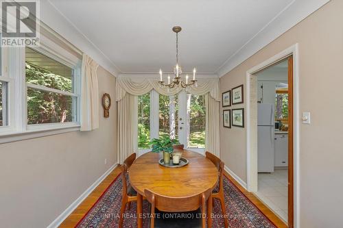 1732 Rutherglen Close, Sarnia, ON - Indoor Photo Showing Dining Room