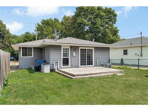 1721 Glendale, Windsor, ON - Outdoor With Exterior
