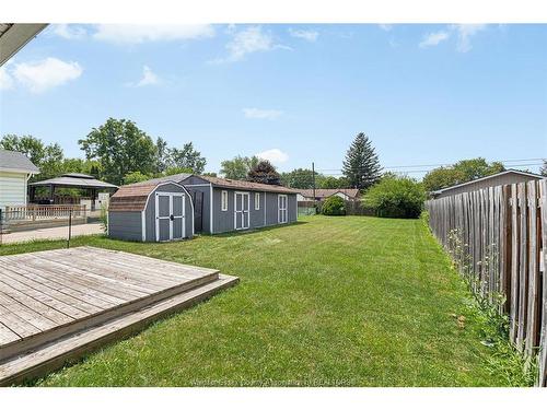 1721 Glendale, Windsor, ON - Outdoor With Backyard