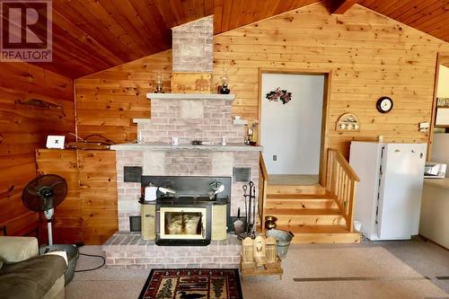 619 Mission Rd, Goulais River, ON - Indoor
