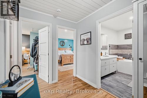 375 Victoria Street W, Southgate, ON - Indoor Photo Showing Other Room