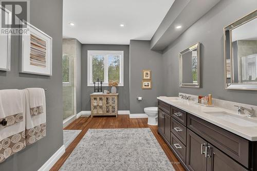 5 Ploughshare Court, Dysart Et Al (Dysart), ON - Indoor Photo Showing Bathroom