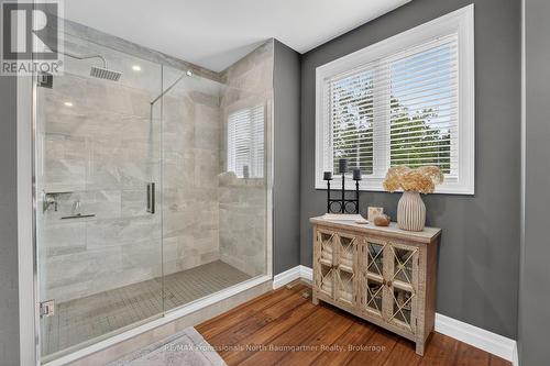 5 Ploughshare Court, Dysart Et Al (Dysart), ON - Indoor Photo Showing Bathroom