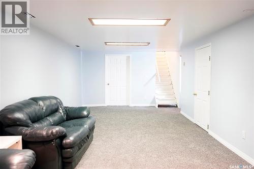 394 2Nd Street, Shaunavon, SK - Indoor Photo Showing Other Room