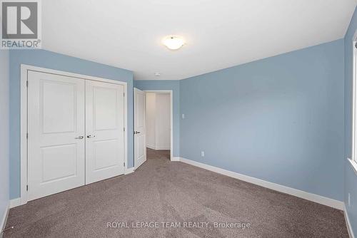 779 Ovation Grove, Ottawa, ON - Indoor Photo Showing Other Room