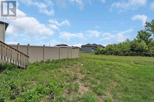 779 Ovation Grove, Ottawa, ON - Outdoor