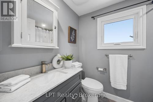 178 Sandringham Drive, Clarington (Courtice), ON - Indoor Photo Showing Bathroom