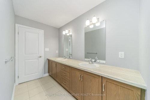 184 Bethune Avenue, Welland, ON - Indoor Photo Showing Bathroom