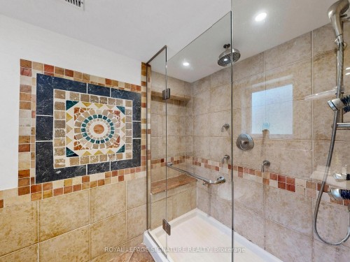 2094 Water'S Edge Drive, Oakville, ON - Indoor Photo Showing Bathroom