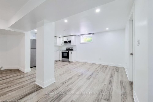 265 West 19Th Street, Hamilton, ON - Indoor