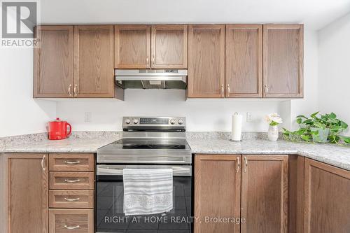 397 - 45 Icy Note Path, Oshawa, ON - Indoor Photo Showing Kitchen