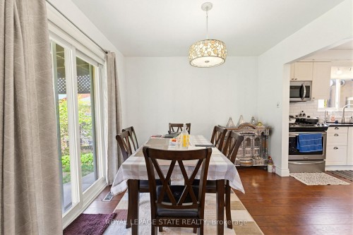 459 Dicenzo Drive, Hamilton, ON - Indoor Photo Showing Dining Room