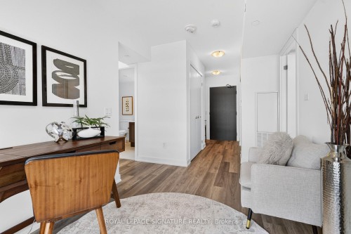 1212-1480 Bayly Street, Pickering, ON - Indoor