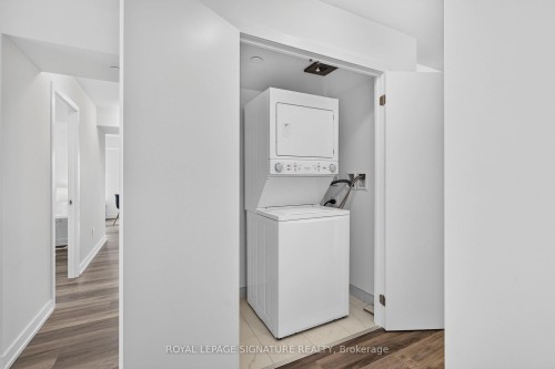 1212-1480 Bayly Street, Pickering, ON - Indoor Photo Showing Laundry Room