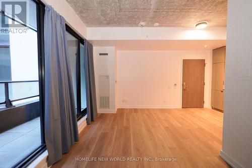233 - 161 Roehampton Avenue, Toronto, ON - Indoor Photo Showing Other Room