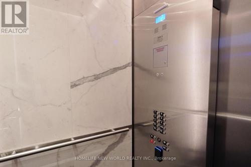 233 - 161 Roehampton Avenue, Toronto, ON - Indoor