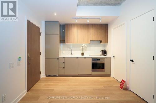 233 - 161 Roehampton Avenue, Toronto, ON - Indoor