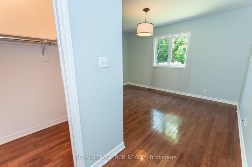7 Putney Road, Caledon, ON - Indoor Photo Showing Other Room