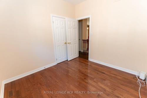 7 Putney Road, Caledon, ON - Indoor Photo Showing Other Room