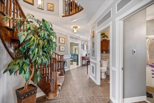 11 Downey Drive, Whitby, ON - Indoor Photo Showing Other Room