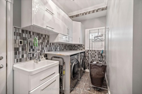 11 Downey Drive, Whitby, ON - Indoor Photo Showing Laundry Room