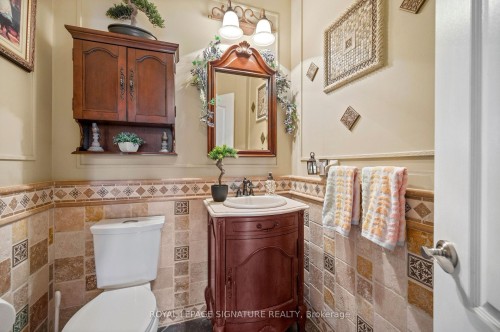11 Downey Drive, Whitby, ON - Indoor Photo Showing Bathroom