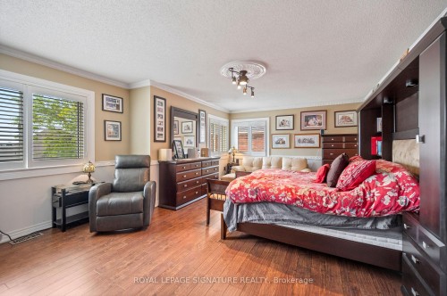 11 Downey Drive, Whitby, ON - Indoor Photo Showing Bedroom