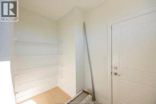 109 Erie Isle Court, Amherstburg, ON - Indoor